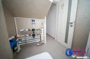 ID 6738 Vila P+M în zona 9 Mai 