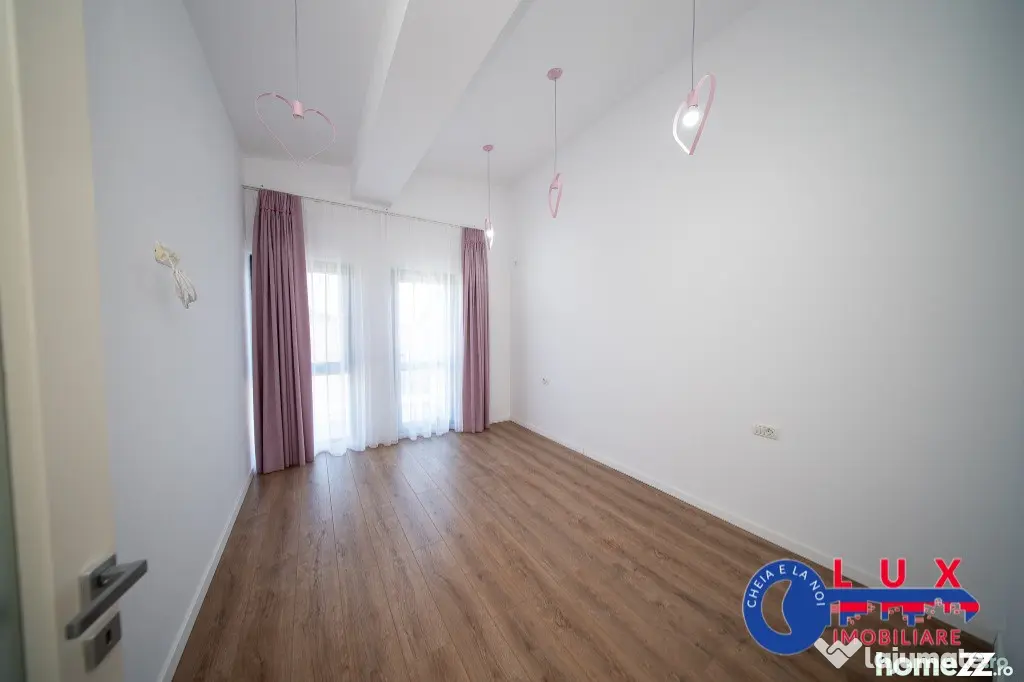 ID 6738 Vila P+M în zona 9 Mai