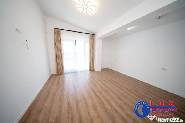ID 6738 Vila P+M în zona 9 Mai