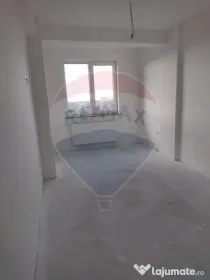 Apartament cu 3 camere în zona Burdujeni, plus loc de pa...