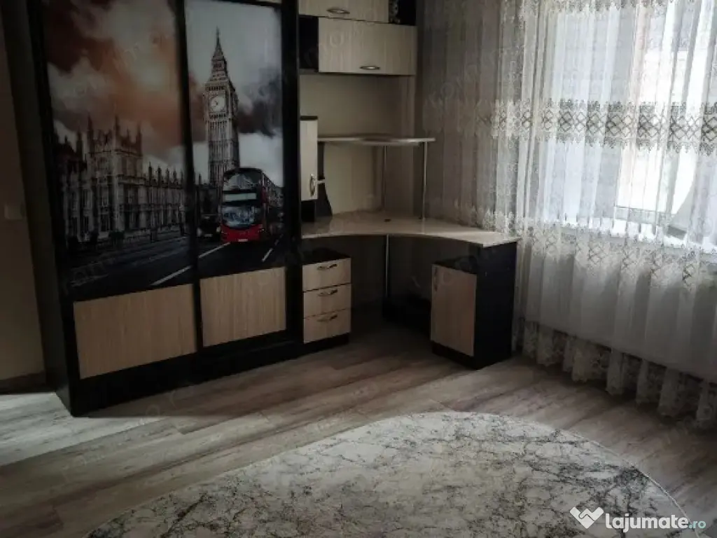 2 camere in Militari