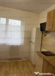 Camera de camin cu baie proprie - Zona Gemenii-Florilor 