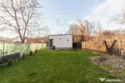 Casă + garaj modern de 80 mp pe teren de 782 mp în Câmpul 