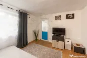 Casă + garaj modern de 80 mp pe teren de 782 mp în Câmpul 
