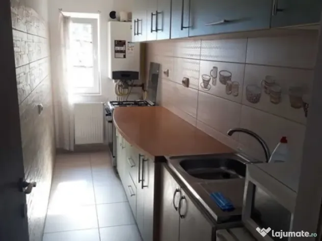 Garsoniera zona Piata Delfinului