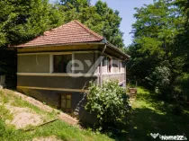 Proprietate cu potențial turistic, în zona Negreni – Buc