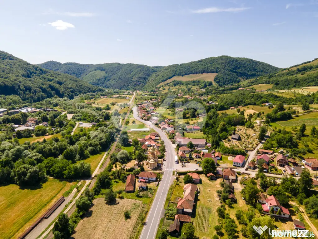 Proprietate cu potențial turistic, în zona Negreni – Buc