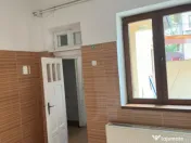 Casa 3 camere zona 13 Septembrie 