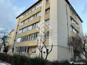 Apartment 2 camere decomandat strada Octavian Goga 