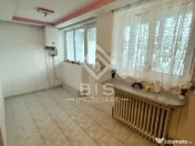 Apartment 2 camere decomandat strada Octavian Goga 