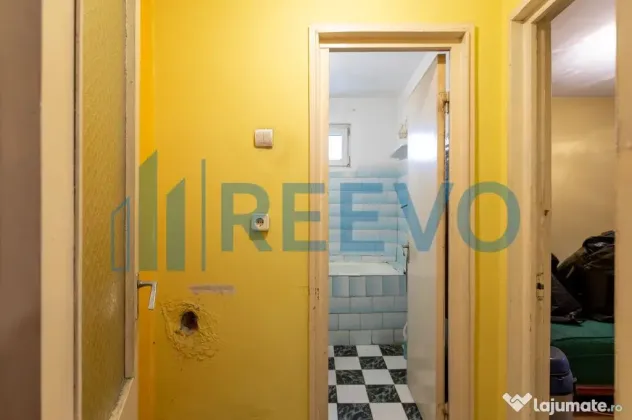 Apartament 3 camere, zona Narcisa, Bacău
