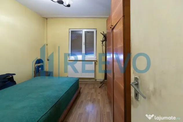 Apartament 3 camere, zona Narcisa, Bacău