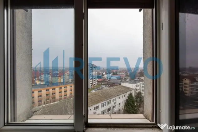 Apartament 3 camere, zona Narcisa, Bacău