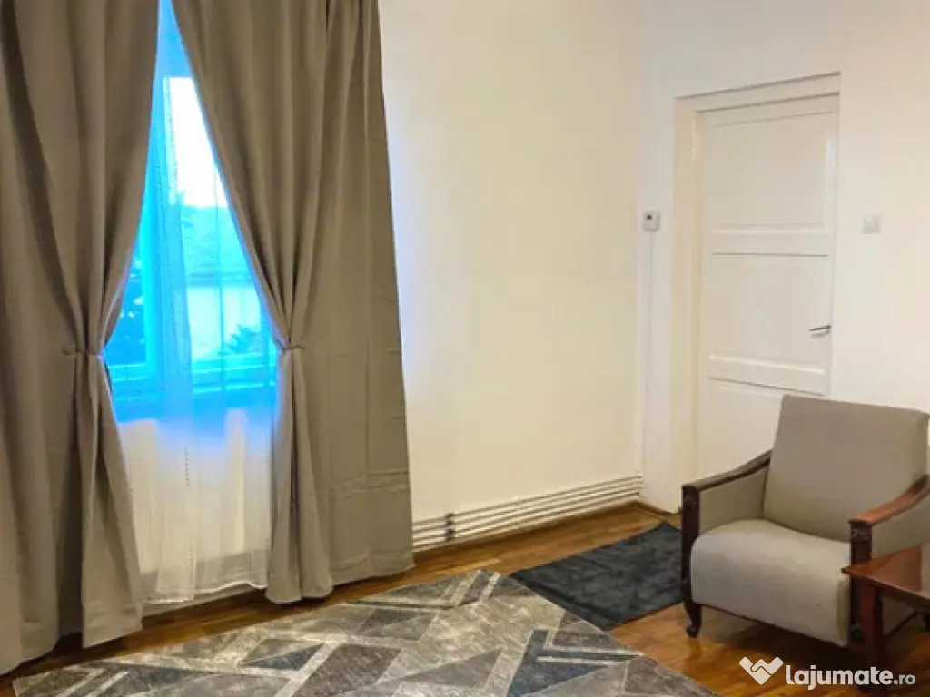 Garsoniera spatioasa zona Centrala