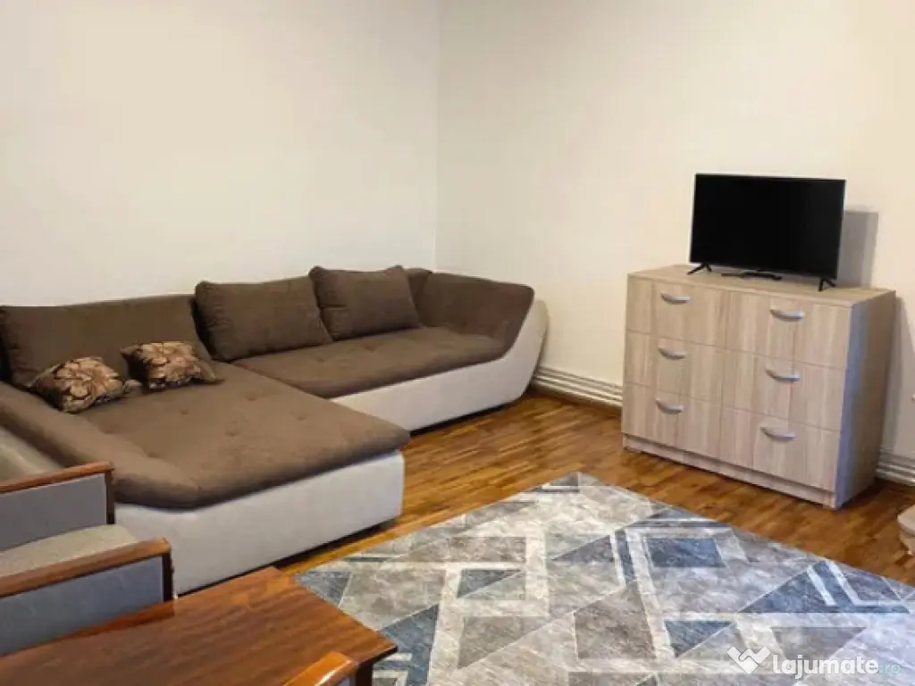 Garsoniera spatioasa zona Centrala