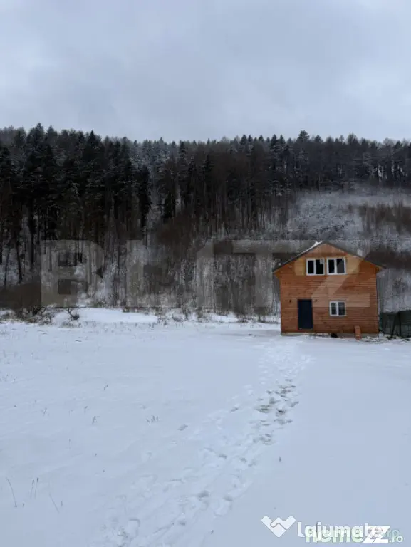 Cabană la munte în inima pădurii la 15 km de Brașov, zon - Tarlungeni (Brasov)