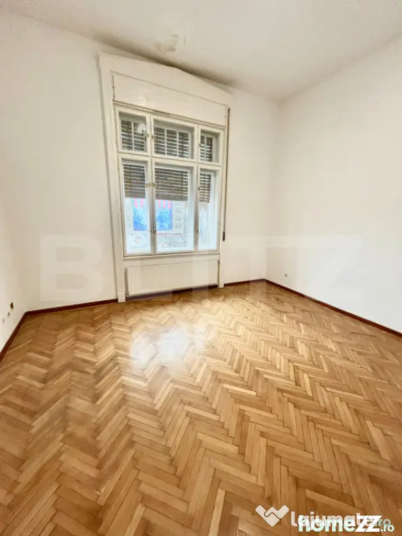 Apartament de patrimoniu, 5 camere, 125 mp – clădire isto - Timisoara (Timis)