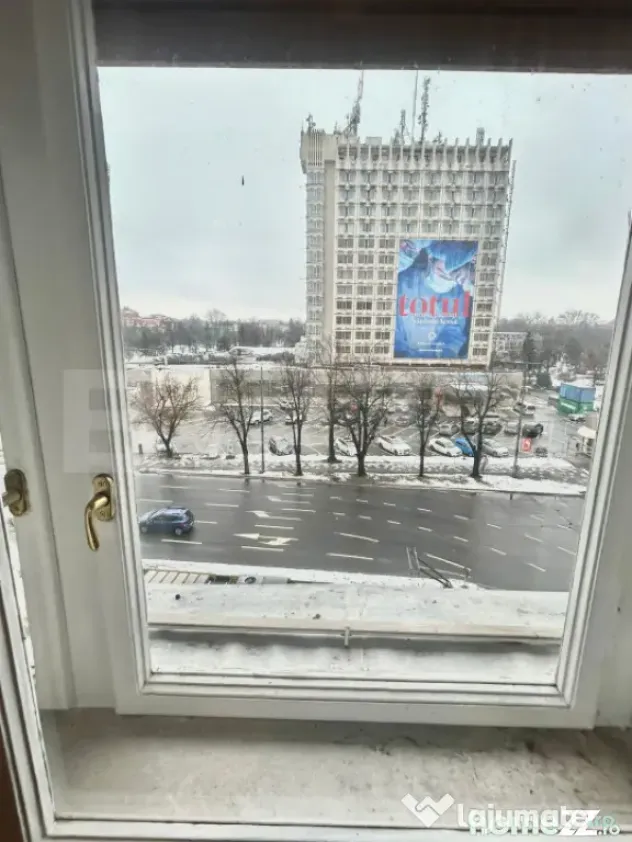 Apartament de patrimoniu, 5 camere, 125 mp – clădire isto - Timisoara (Timis)