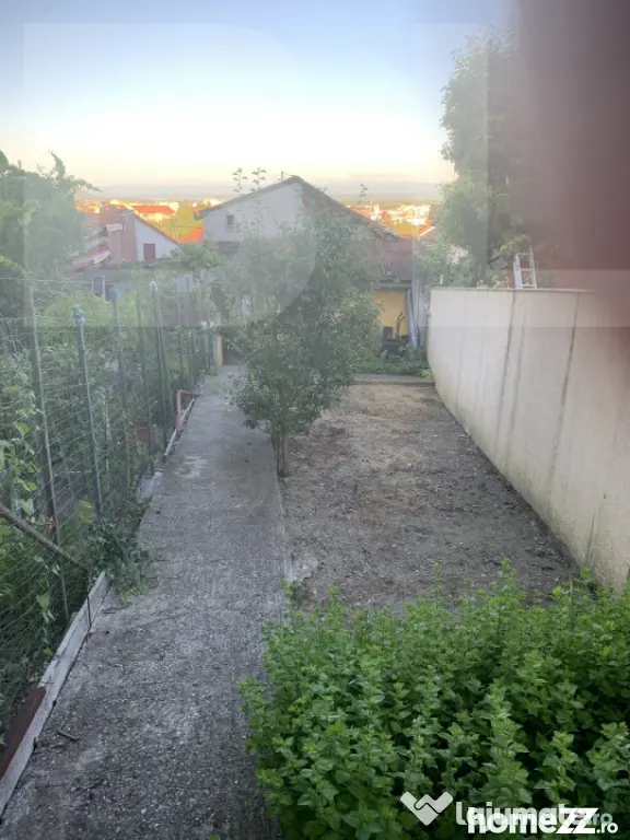 Casă la poalele Cetatii– 6 camere, panoramică, ideală - Deva (Hunedoara)
