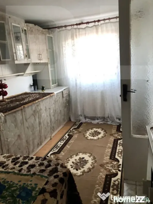 Casă la poalele Cetatii– 6 camere, panoramică, ideală - Deva (Hunedoara)