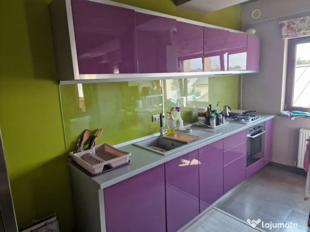 Apartament 2 camere,+Parcare subterana+boxa,Ultracentral, la