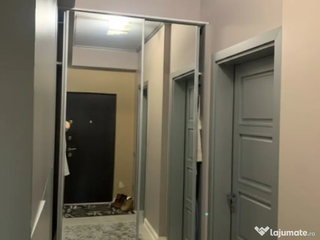 Apartament 2 camere,+Parcare subterana+boxa,Ultracentral, la