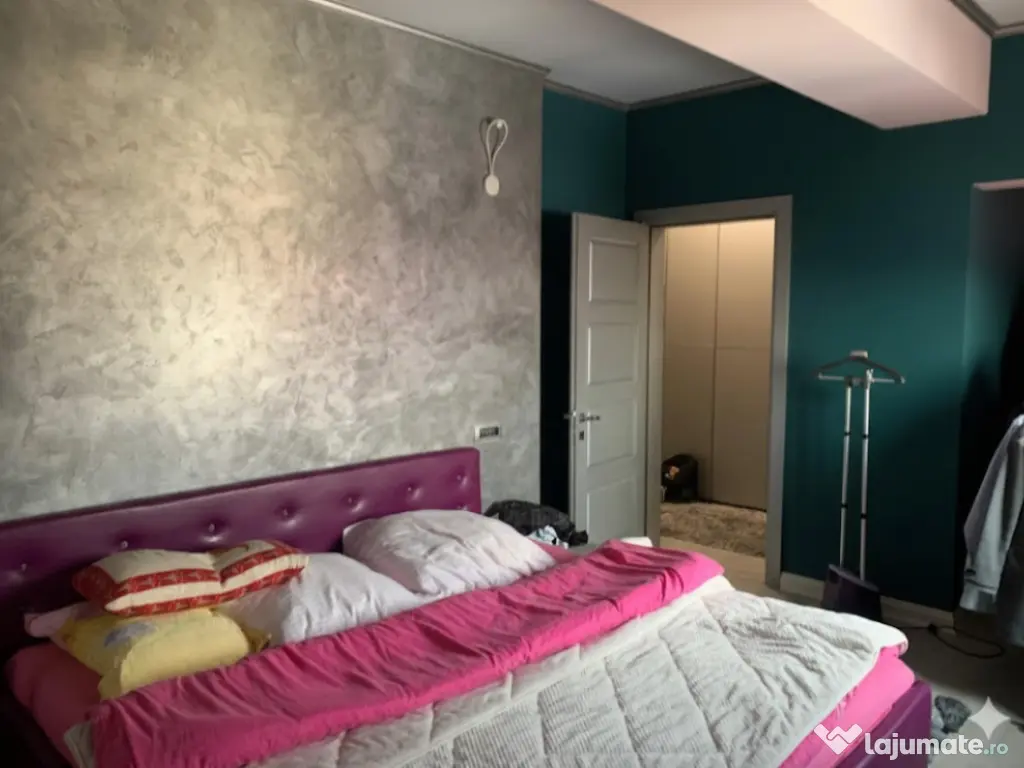 Apartament 2 camere,+Parcare subterana+boxa,Ultracentral, la