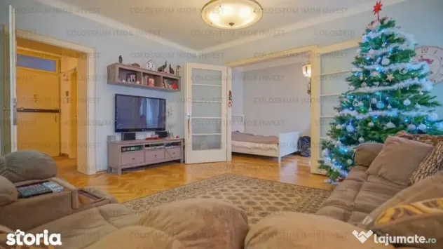 Apartament 3 camere, semidecomandat -Centrul Istoric
