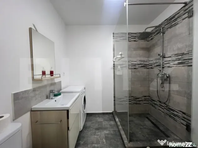 Apartament 2 camere, 54 mp, parcare, zona Terra