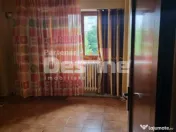 APARTAMENT DE VANZARE CU 3 CAMERE 