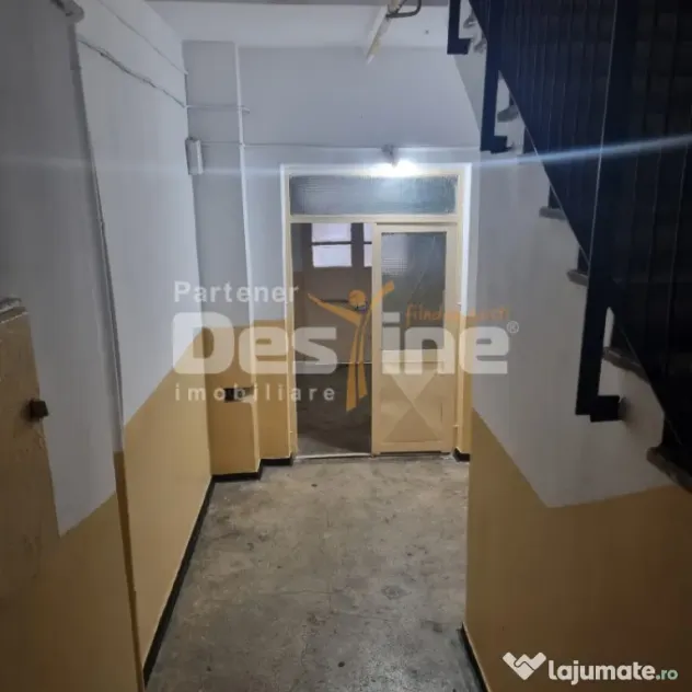 APARTAMENT DE VANZARE CU 3 CAMERE LA 5 CALARASI
