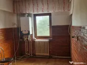 APARTAMENT DE VANZARE CU 3 CAMERE 