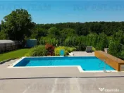 Vila cu deschidere la lac, piscina, garaj inchis - Branesti, 