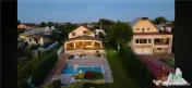 Vila cu deschidere la lac, piscina, garaj inchis - Branesti,