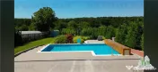 Vila cu deschidere la lac, piscina, garaj inchis - Branesti,