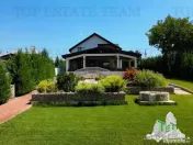 Vila cu deschidere la lac, piscina, garaj inchis - Branesti, 