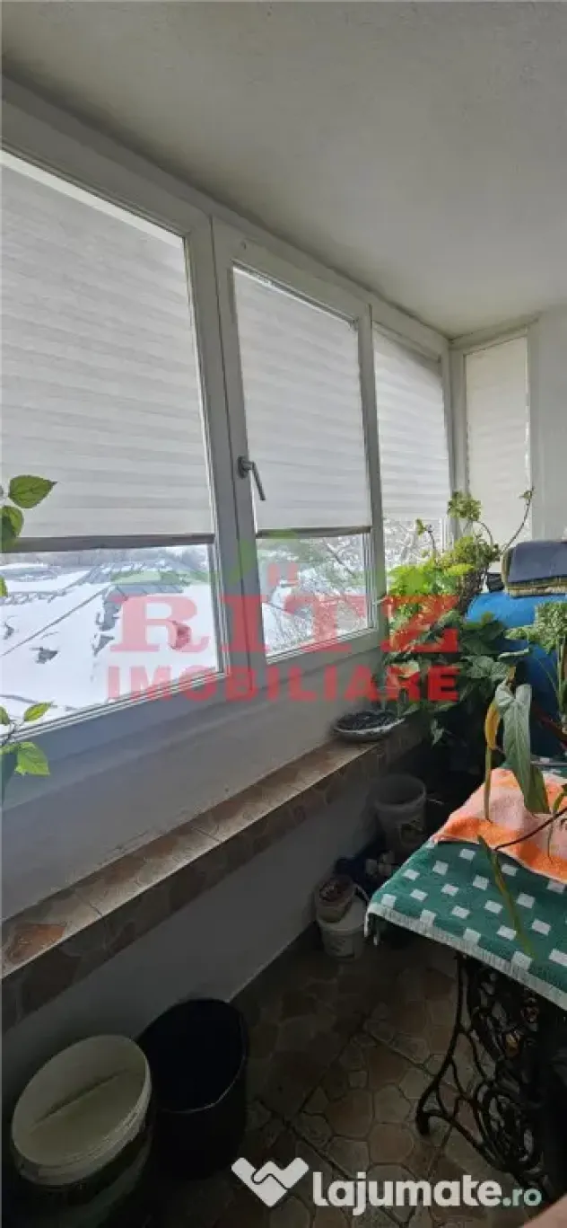 APARTAMENT CU 3 CAMERE,CENTRU !!!!