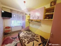 Apartament cu 3 camere de vânzare în zona Nufarul