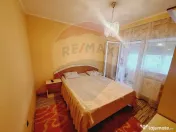 Apartament cu 3 camere de vânzare în zona Nufarul 