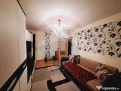 Apartament cu 3 camere de vânzare în zona Nufarul 
