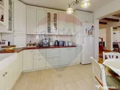 Casă individuală premium lângă Parcul Sub Arini – z... 