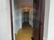 Casă / Vilă cu 4 camere la 25 min de Piata Victoriei - ... 