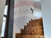 Casă / Vilă cu 4 camere la 25 min de Piata Victoriei - ... 