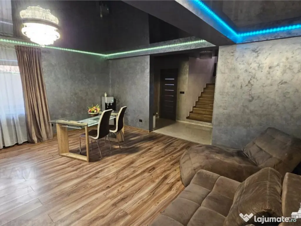 2 case la pret de una in Valu lui Traian, Constanta