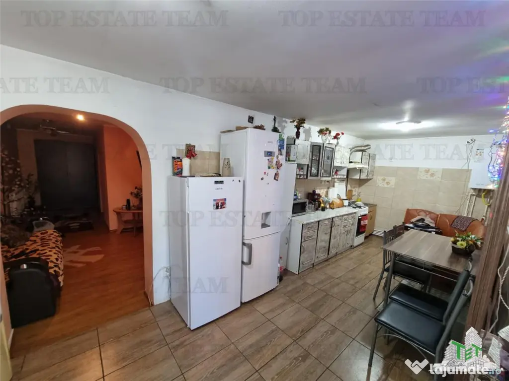 2 case la pret de una in Valu lui Traian, Constanta