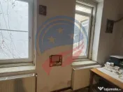 Casă ultracentrală, stradală – ideală pentru birour... 