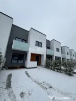 Case Tip Înșiruit P+1E cu Finisaje Premium în Valea Lupul