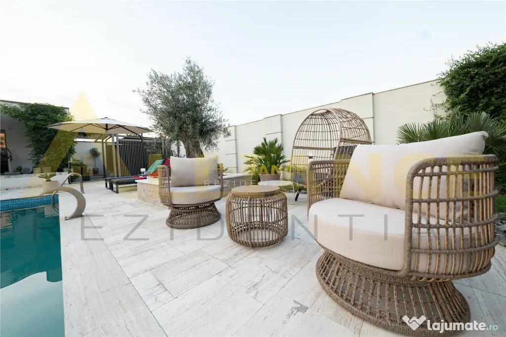Vila Impresionanta cu Piscina Privata si Gradina de 850 mp i