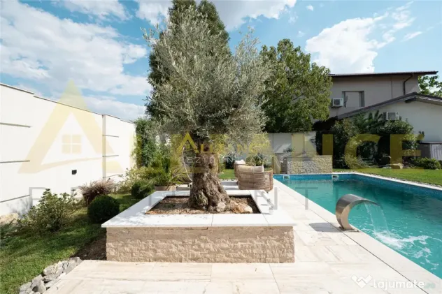 Vila Impresionanta cu Piscina Privata si Gradina de 850 mp i