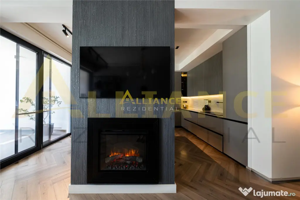 Vila Impresionanta cu Piscina Privata si Gradina de 850 mp i